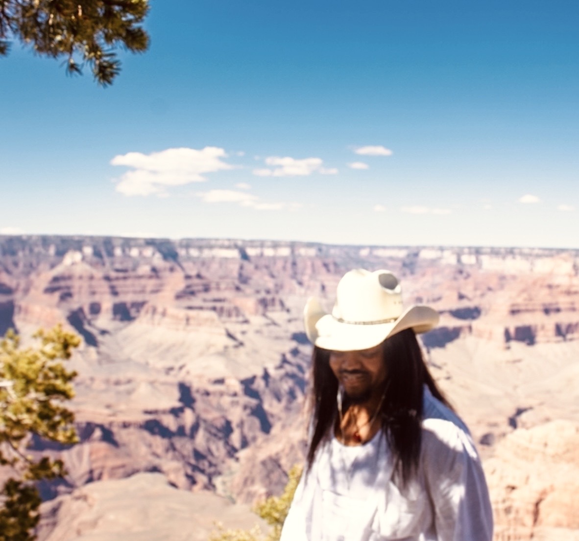 ladyofthecanyon1